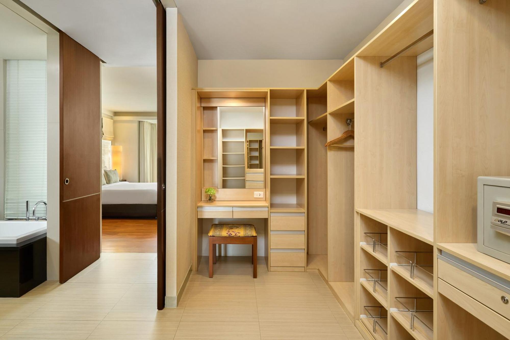 בנגקוק The Park Nine Hotel Srinakarin מראה חיצוני תמונה